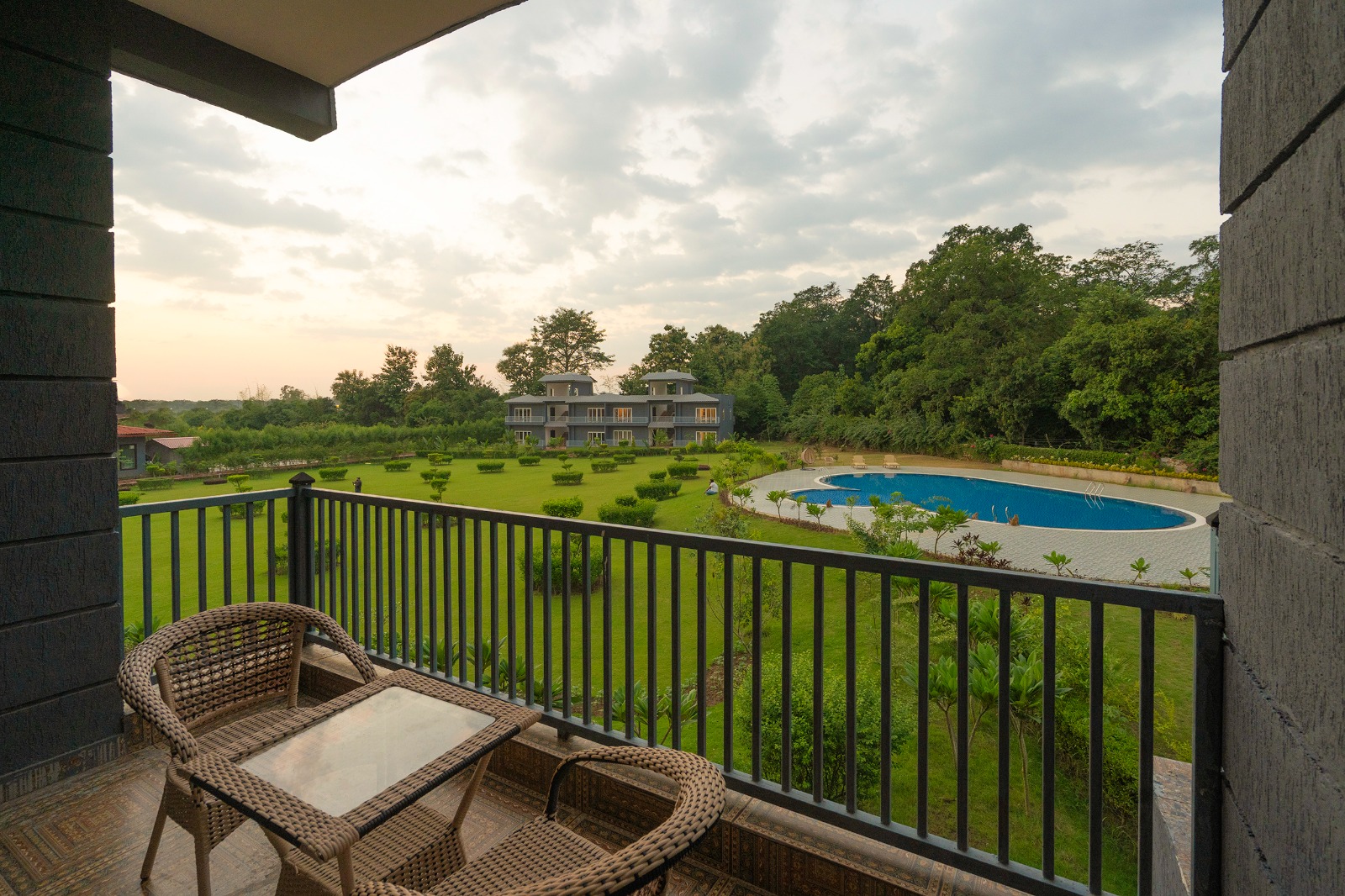 WhatsApp Image 2025-10-14 at 10.59.51 AM (1)